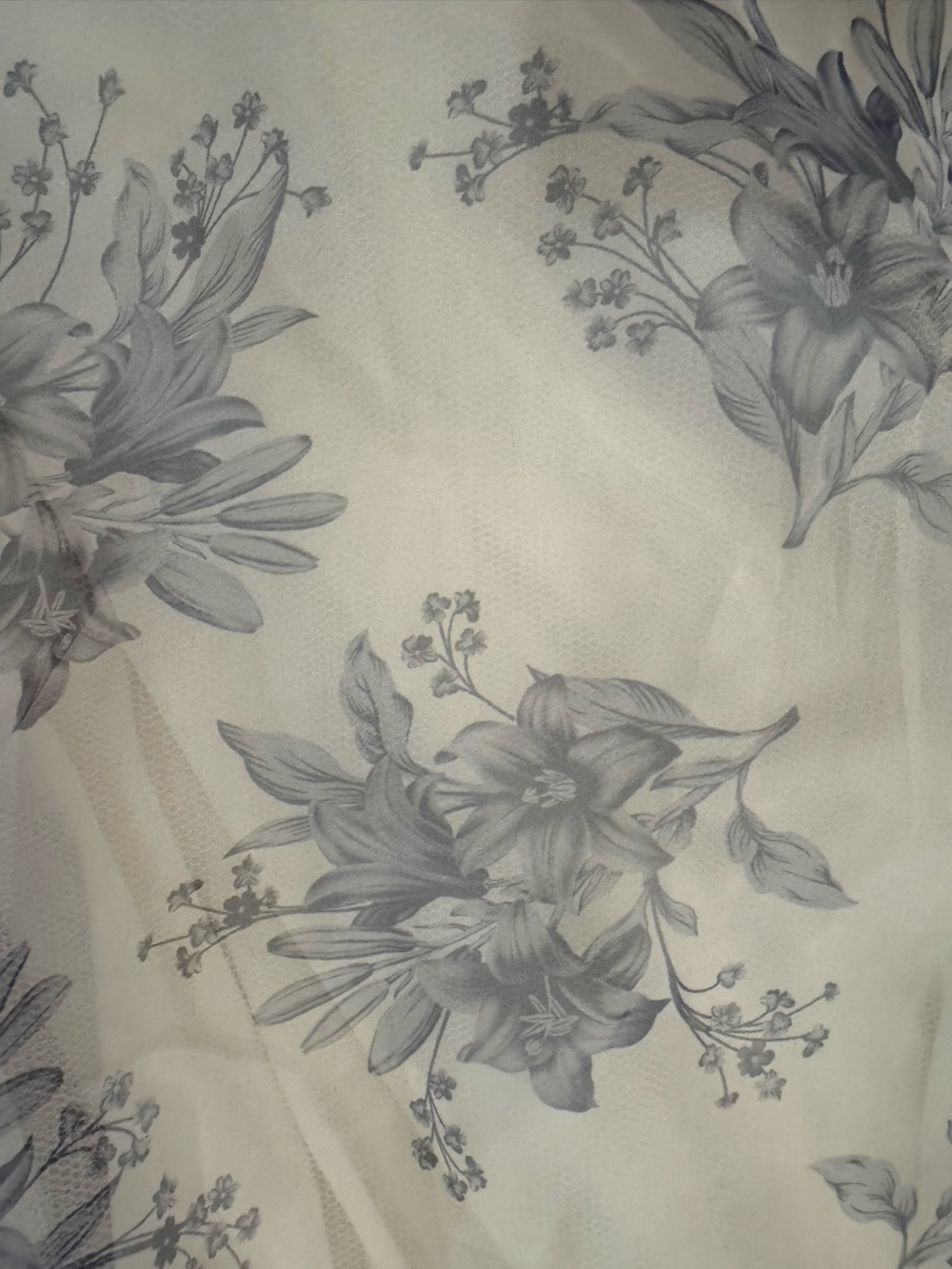 NWT Mable Sweatheart Neck Tulle Ivory and Blue Floral Maxi Dress Medium - Picture 5 of 6